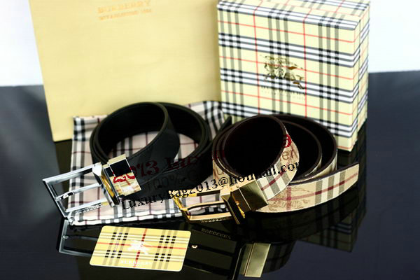 Burberry Belt B4009 Gold Burberry Belt B4009 Gold