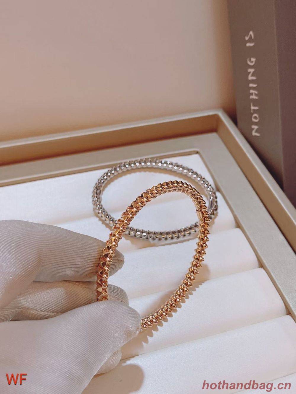 Cartier Bracelet CB5776 Cartier Bracelet CB5776