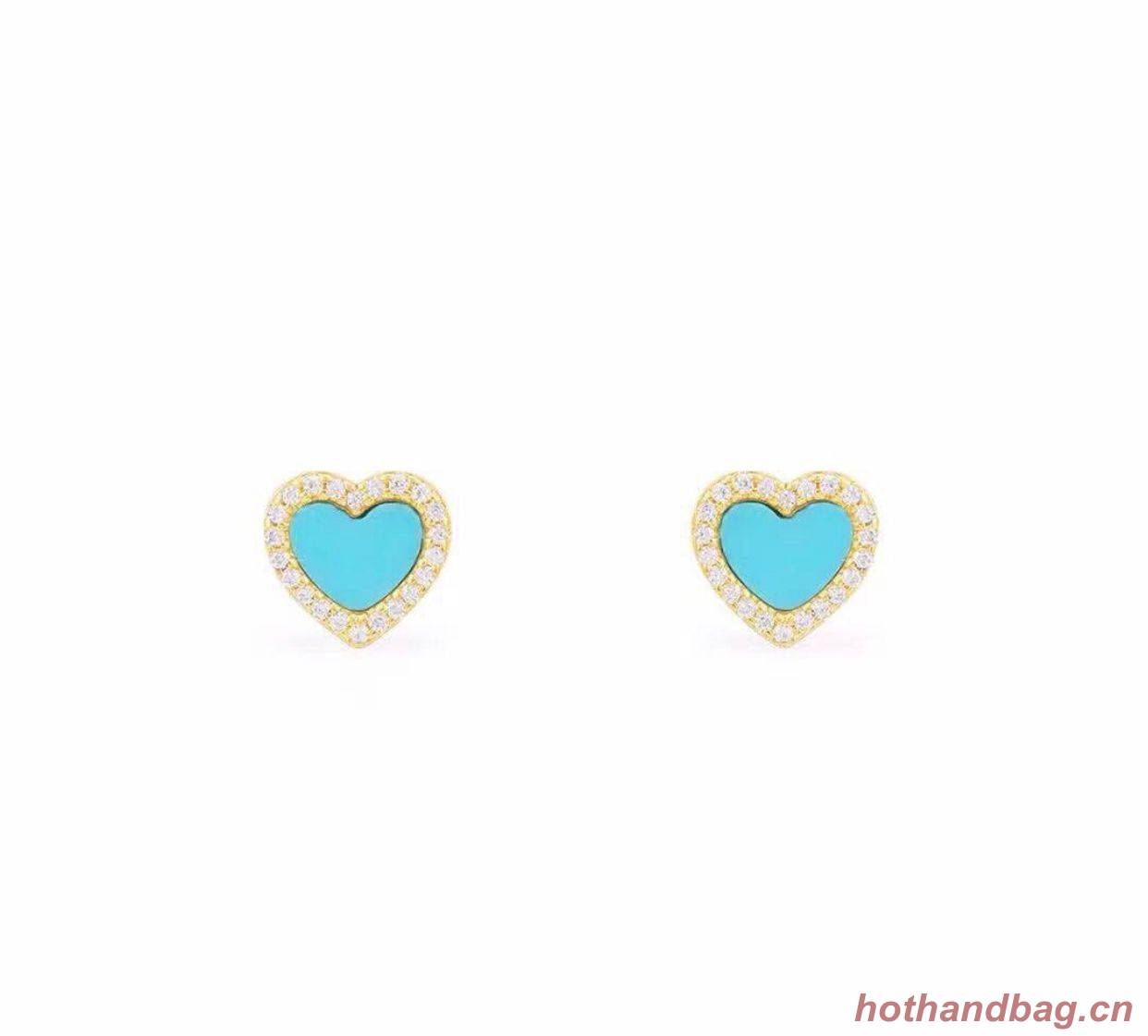 APM Earrings A6988 APM Earrings A6988