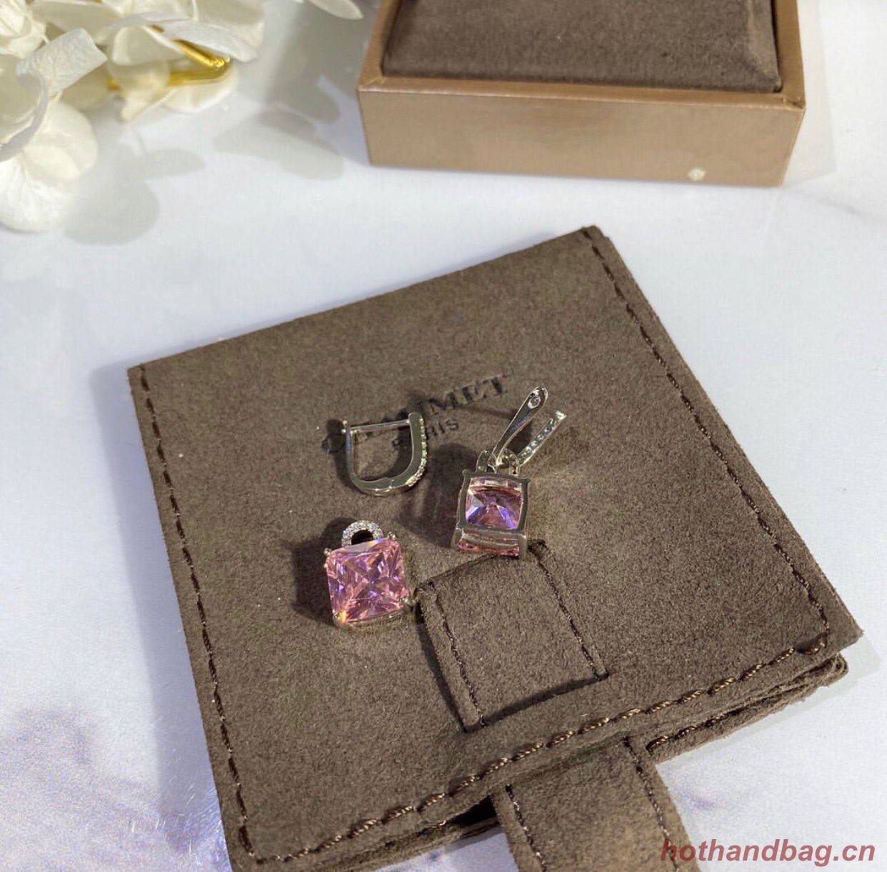 Chaumet Bracelet Or Earrings C63259 Chaumet Bracelet Or Earrings C63259