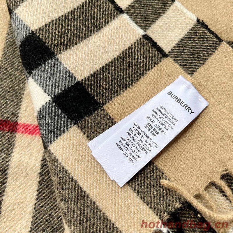 Burberry Scarf B00241 Burberry Scarf B00241
