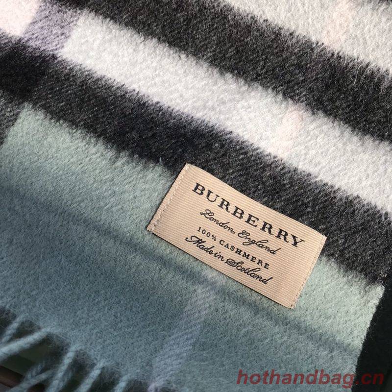 Burberry Scarf B00244 Burberry Scarf B00244