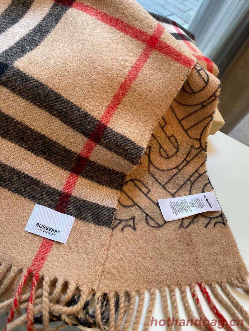 Burberry Scarf B00264 Burberry Scarf B00264