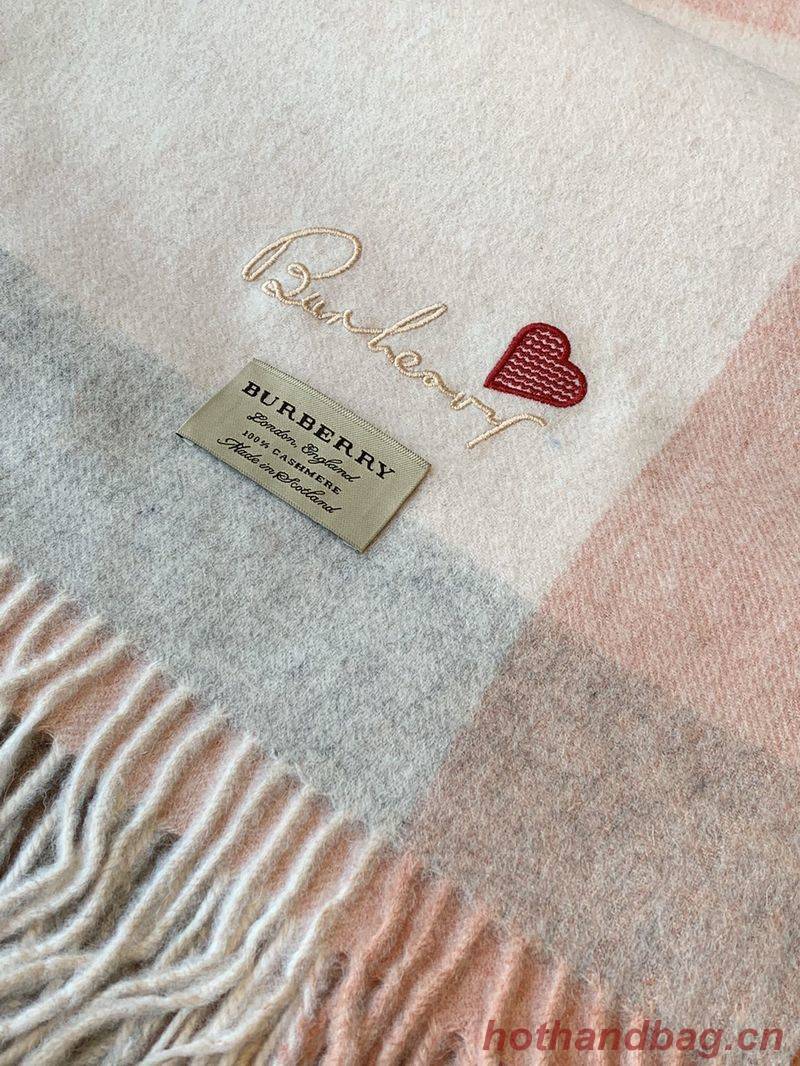 Burberry Scarf B00280 Burberry Scarf B00280