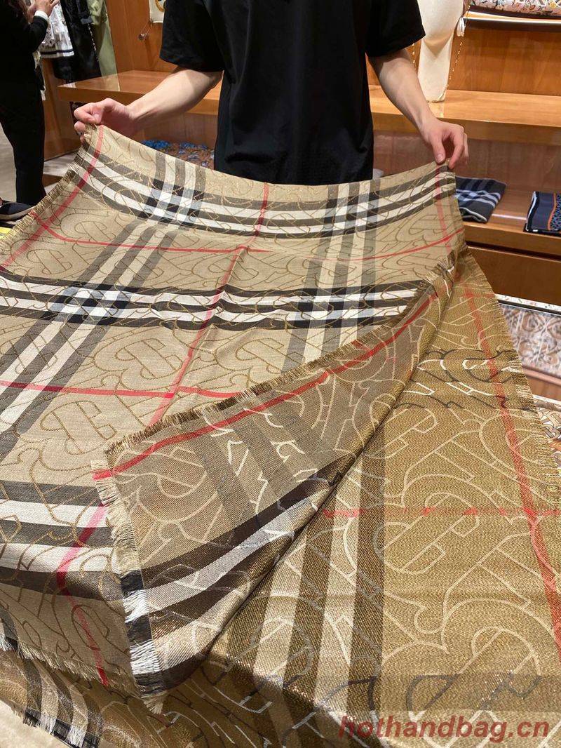Burberry Scarf B00291 Burberry Scarf B00291