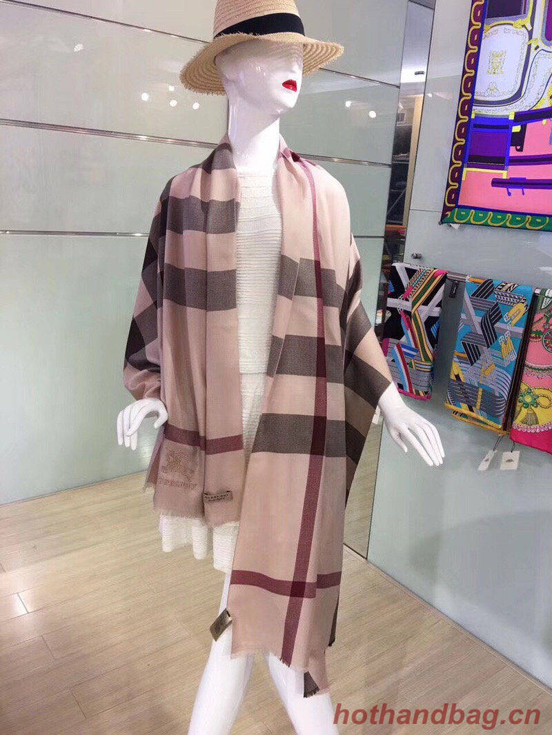 Burberry Scarf B00292 Burberry Scarf B00292