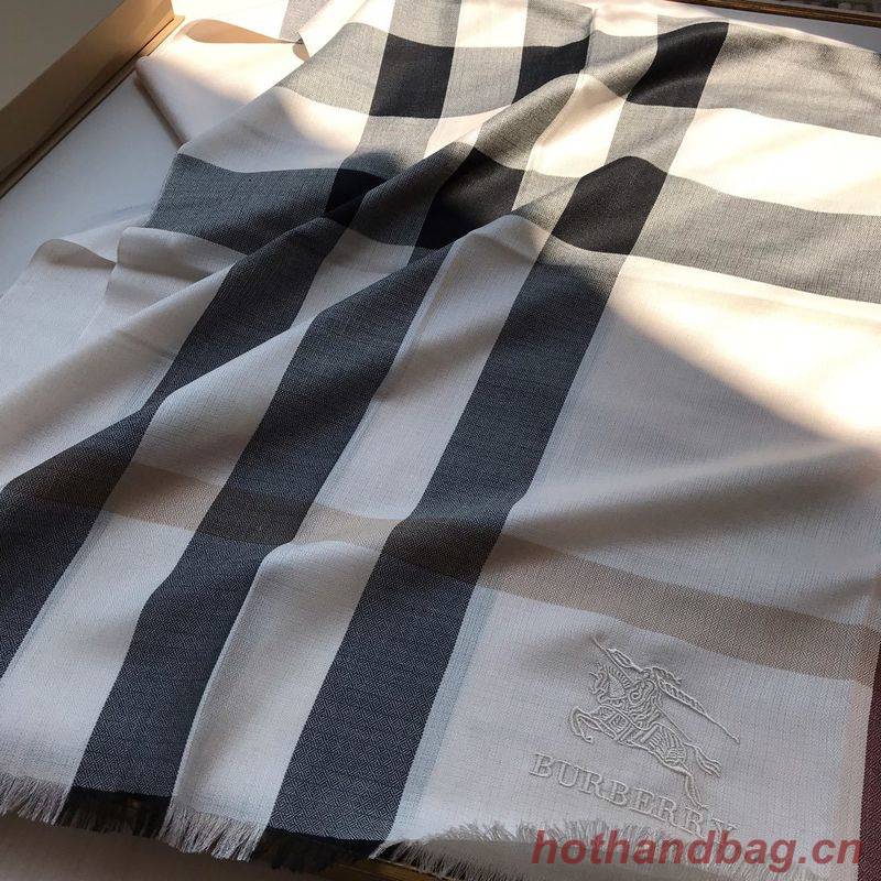 Burberry Scarf B00293 Burberry Scarf B00293