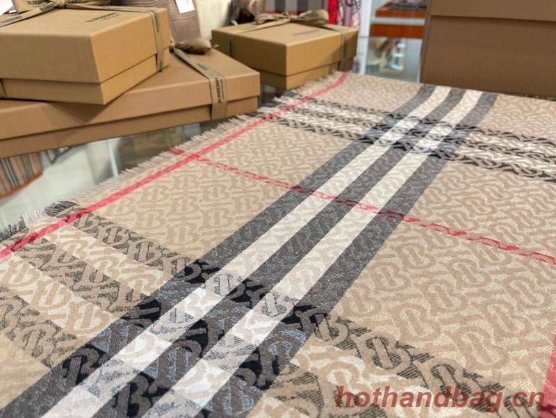 Burberry Scarf B00297 Burberry Scarf B00297