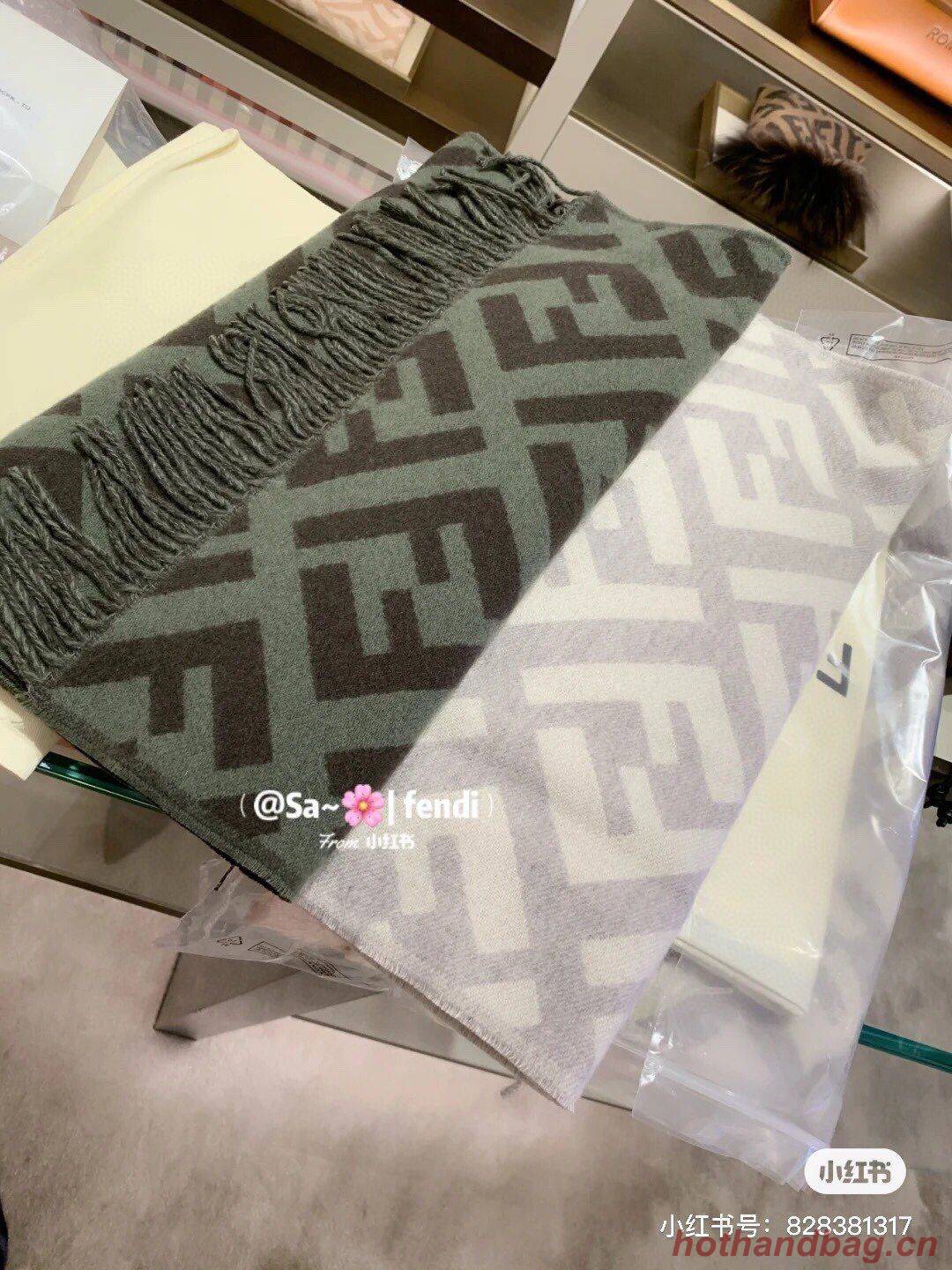 Fendi Scarf F00021 Fendi Scarf F00021