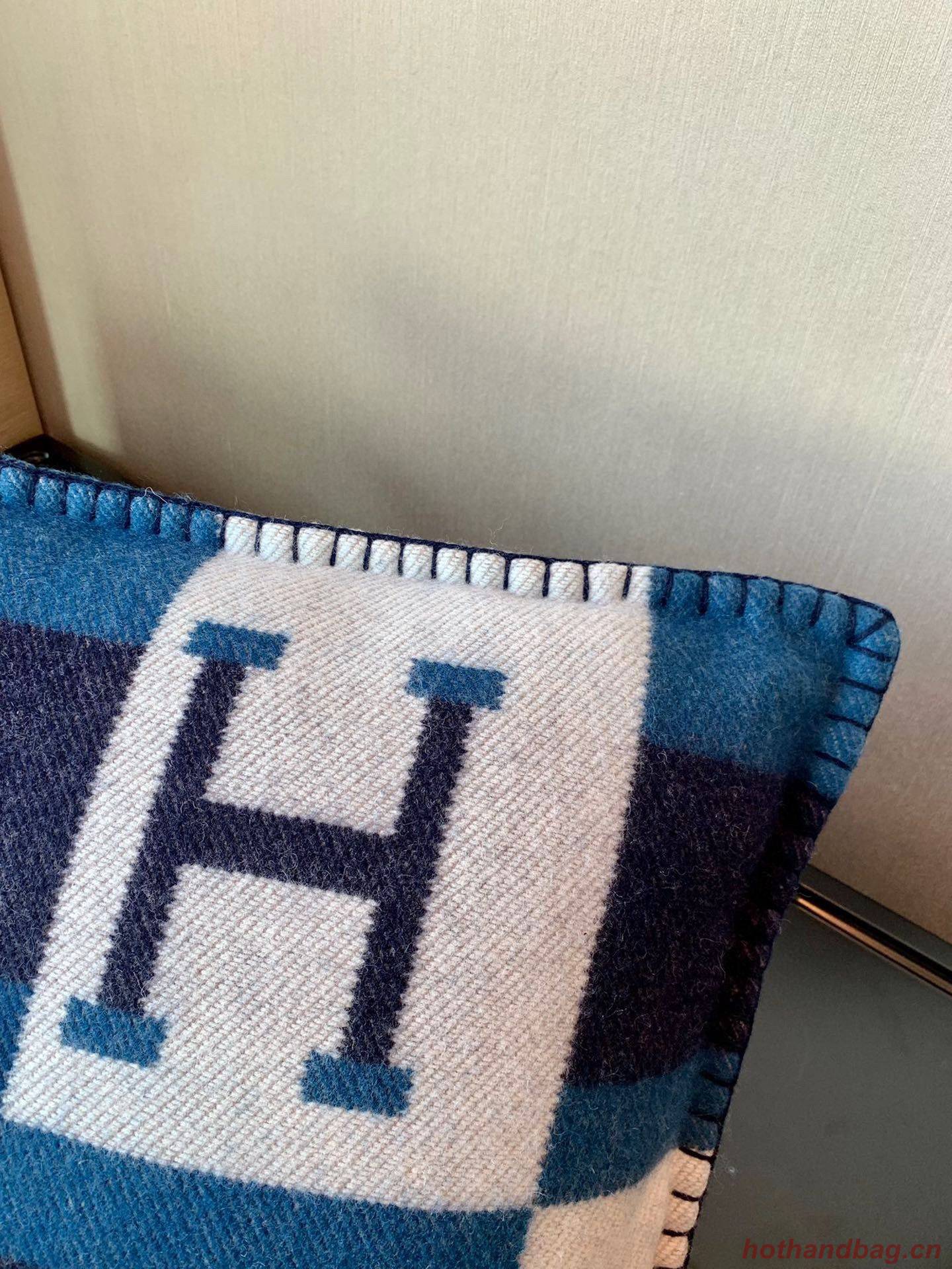 Hermes Pillow 18234 Navy Hermes Pillow 18234 Navy