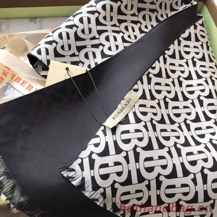 Burberry Scarf BBS00001 Burberry Scarf BBS00001