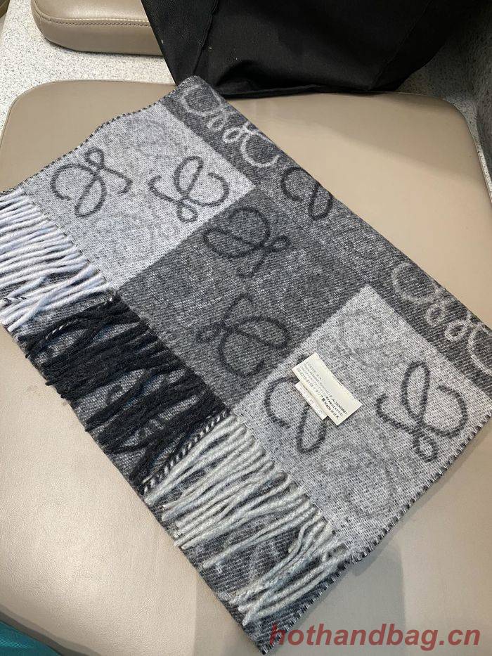 Loewe Scarf LOC00011 Loewe Scarf LOC00011
