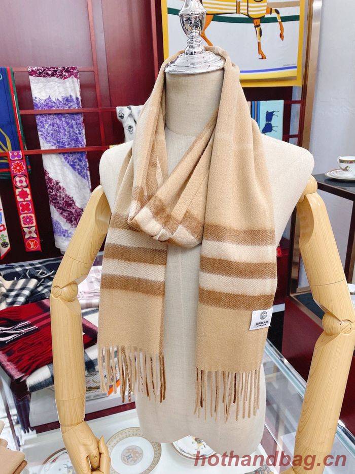 Burberry Scarf BBC00012 Burberry Scarf BBC00012