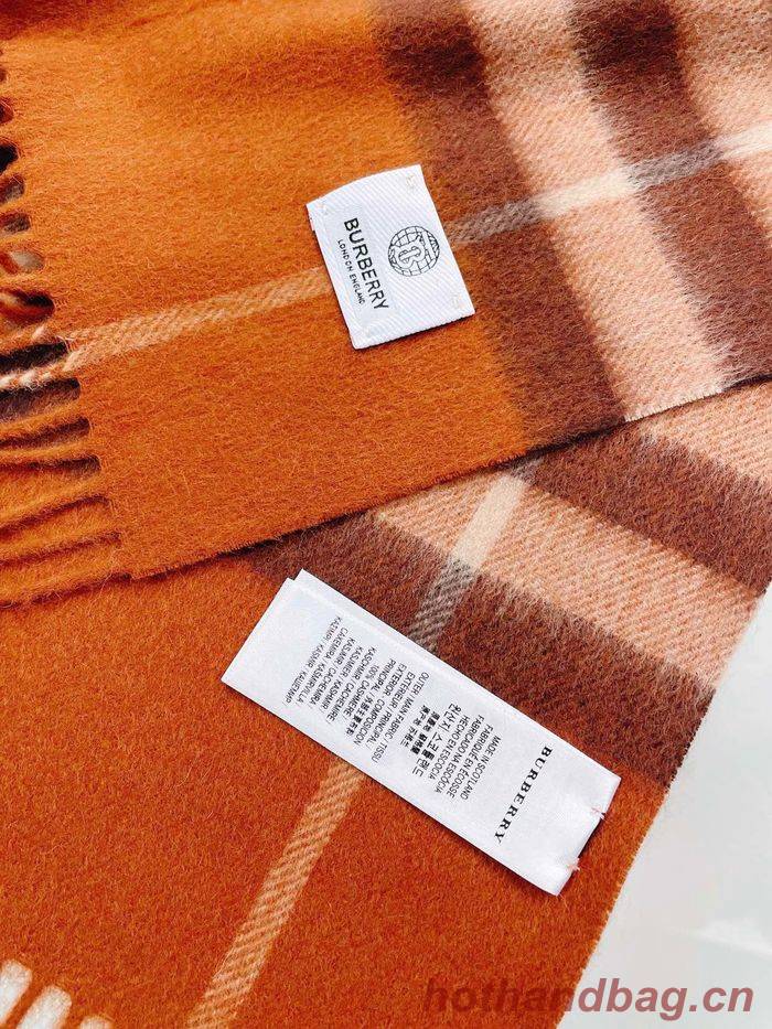 Burberry Scarf BBC00015 Burberry Scarf BBC00015