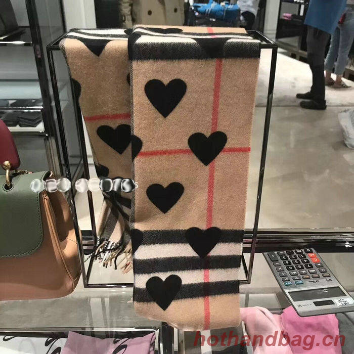 Burberry Scarf BBC00019 Burberry Scarf BBC00019