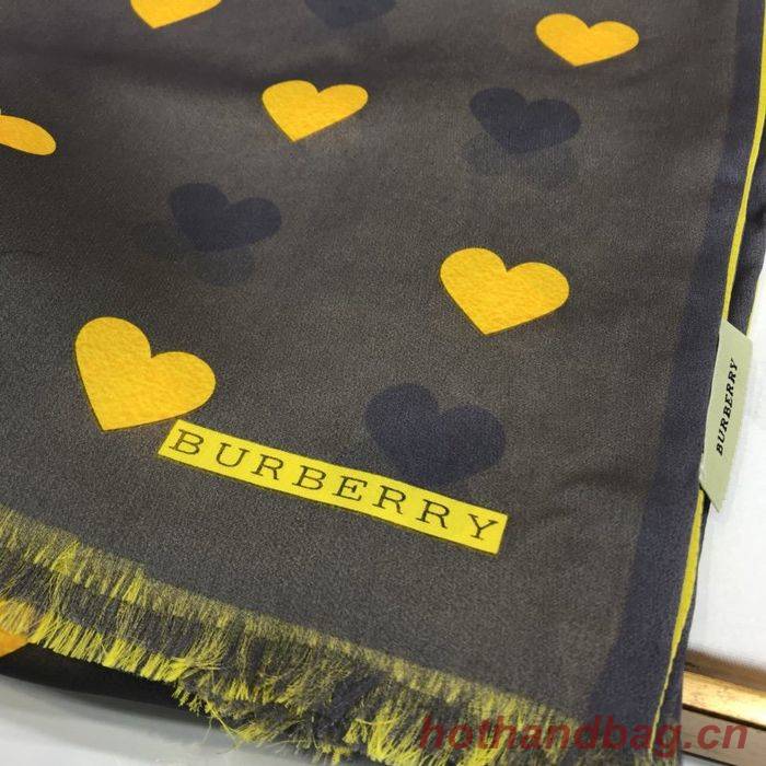 Burberry Scarf BBC00035 Burberry Scarf BBC00035