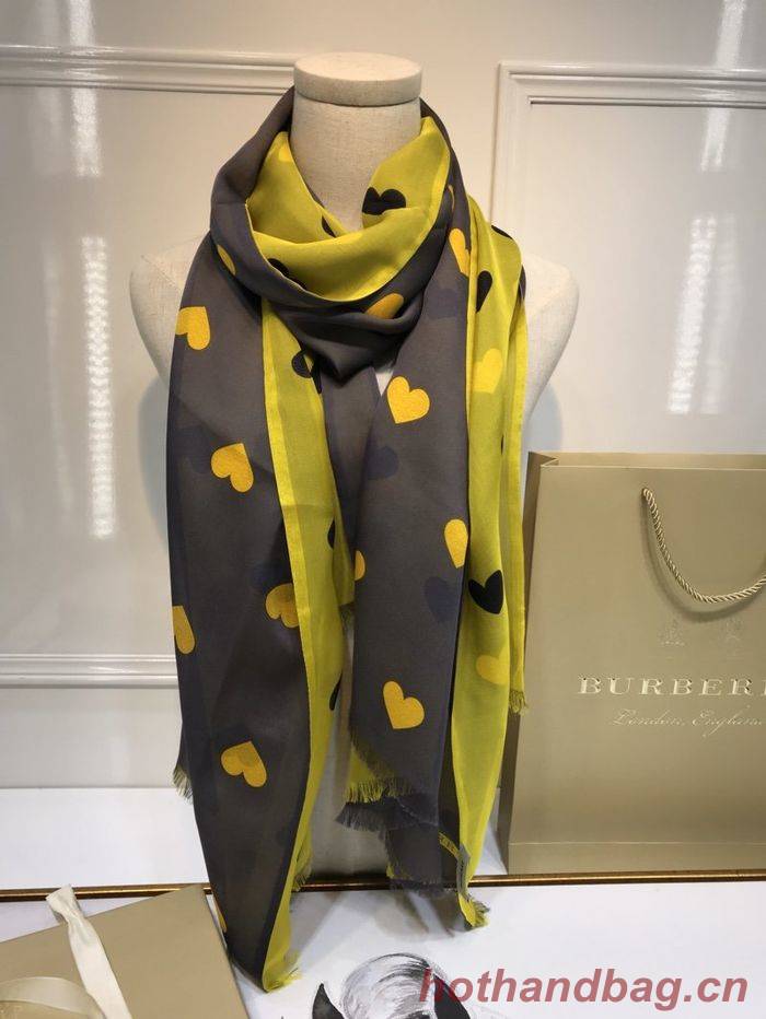 Burberry Scarf BBC00035 Burberry Scarf BBC00035