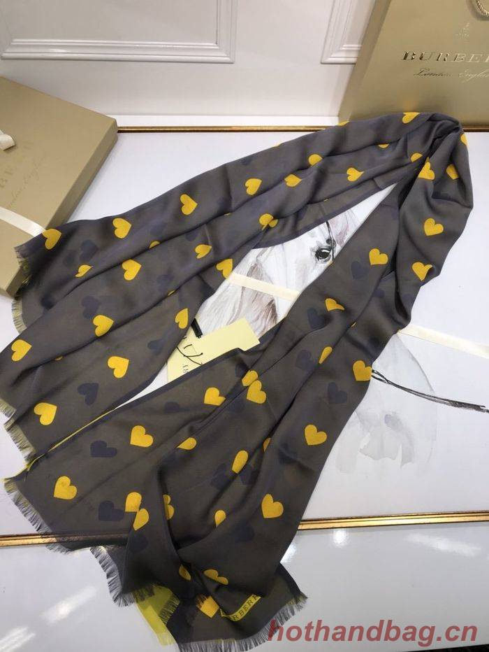 Burberry Scarf BBC00035 Burberry Scarf BBC00035