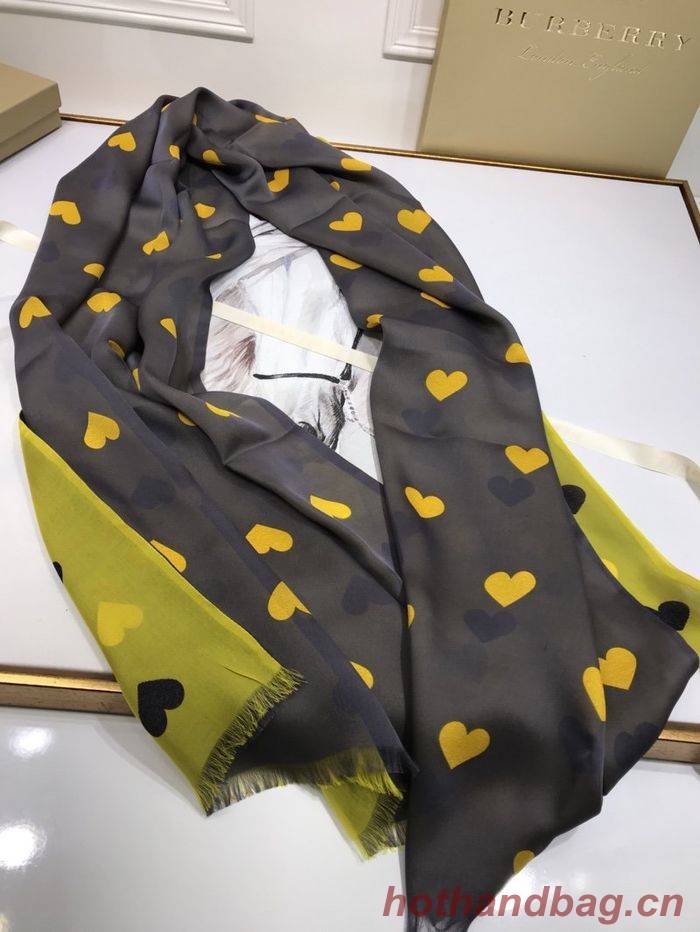 Burberry Scarf BBC00035 Burberry Scarf BBC00035