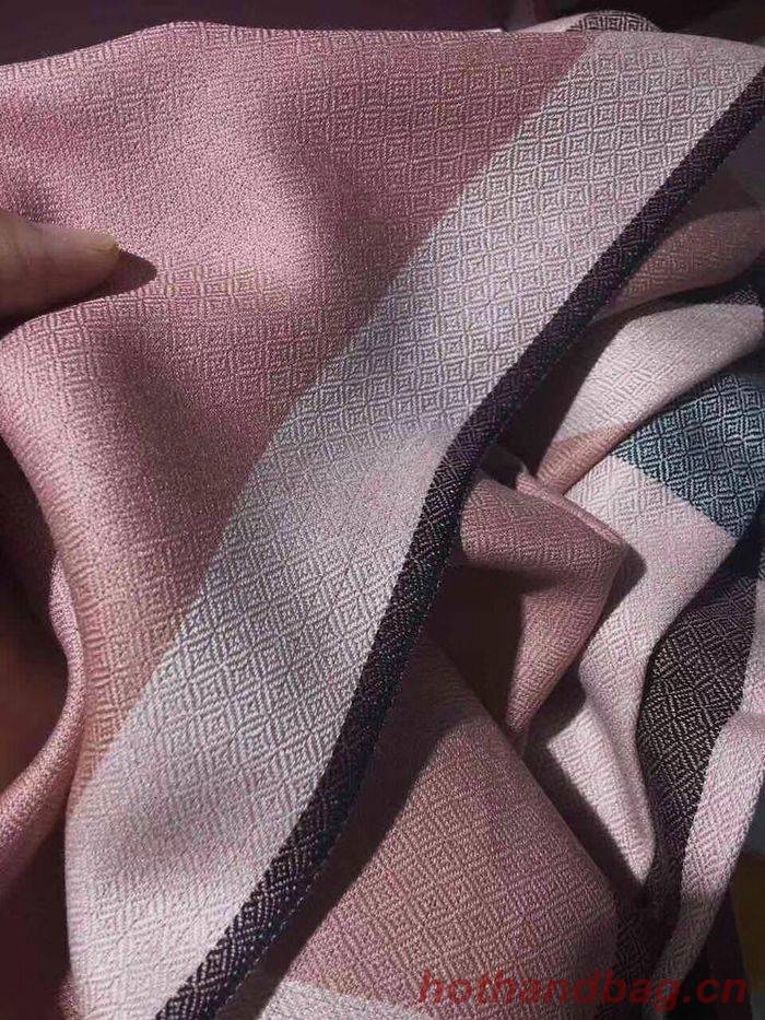 Burberry Scarf BBC00043 Burberry Scarf BBC00043