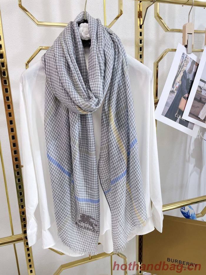 Burberry Scarf BBC00074 Burberry Scarf BBC00074