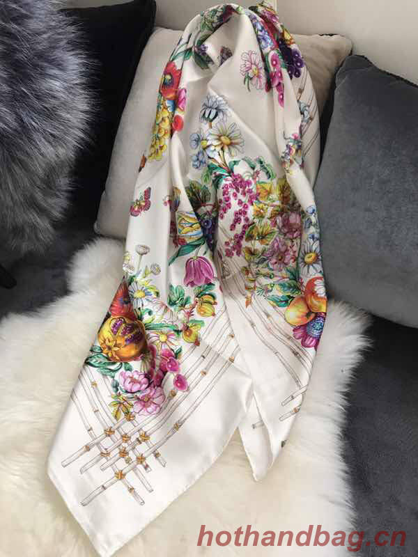 Gucci Scarf GUC00095 Gucci Scarf GUC00095