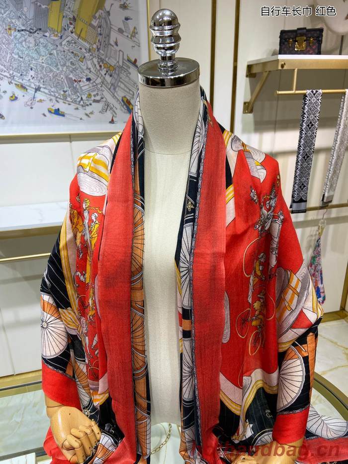 Hermes Scarf HEC00112 Hermes Scarf HEC00112
