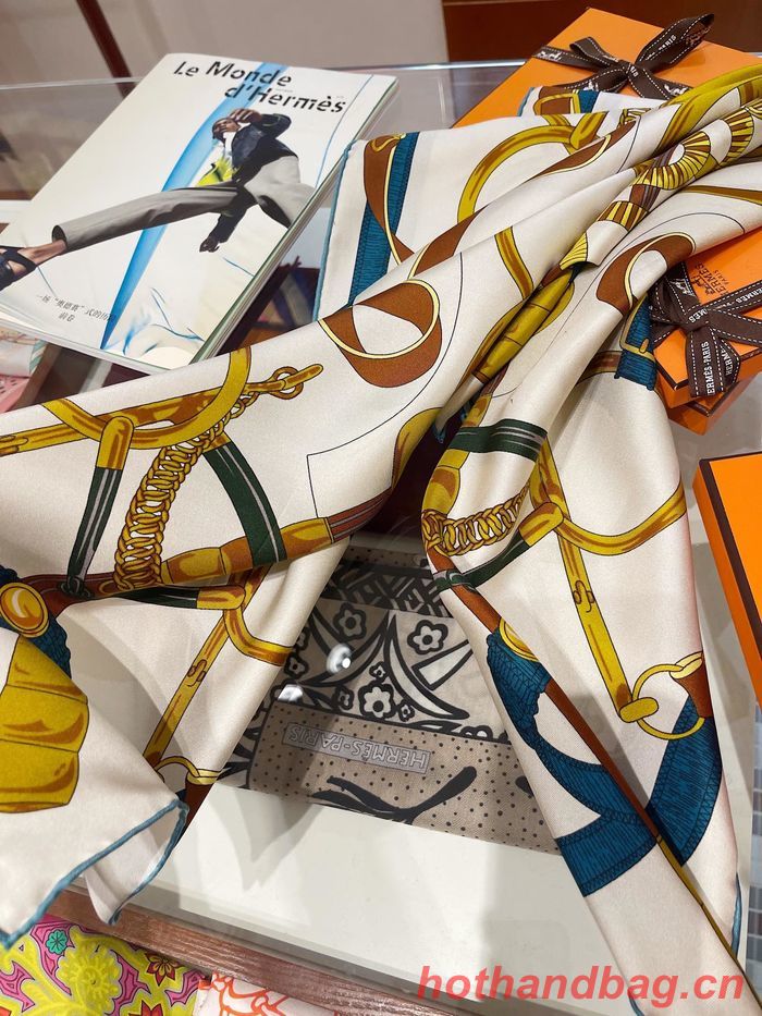 Hermes Scarf HEC00205 Hermes Scarf HEC00205