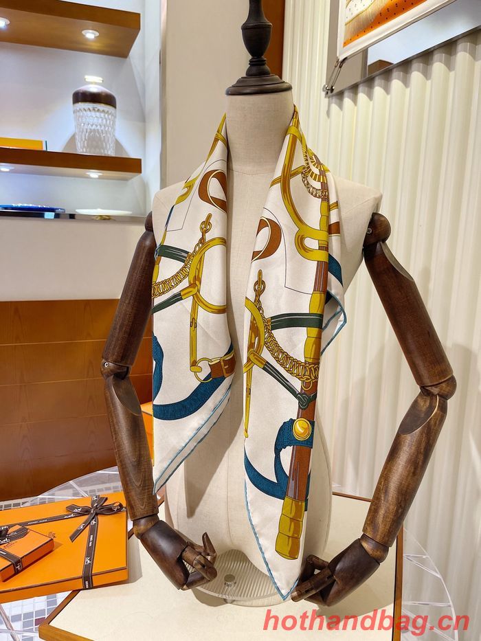 Hermes Scarf HEC00205 Hermes Scarf HEC00205
