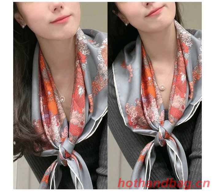 Hermes Scarf HEC00257 Hermes Scarf HEC00257