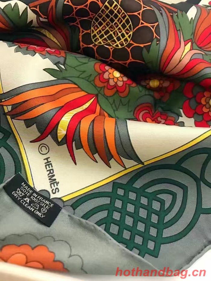 Hermes Scarf HEC00280 Hermes Scarf HEC00280