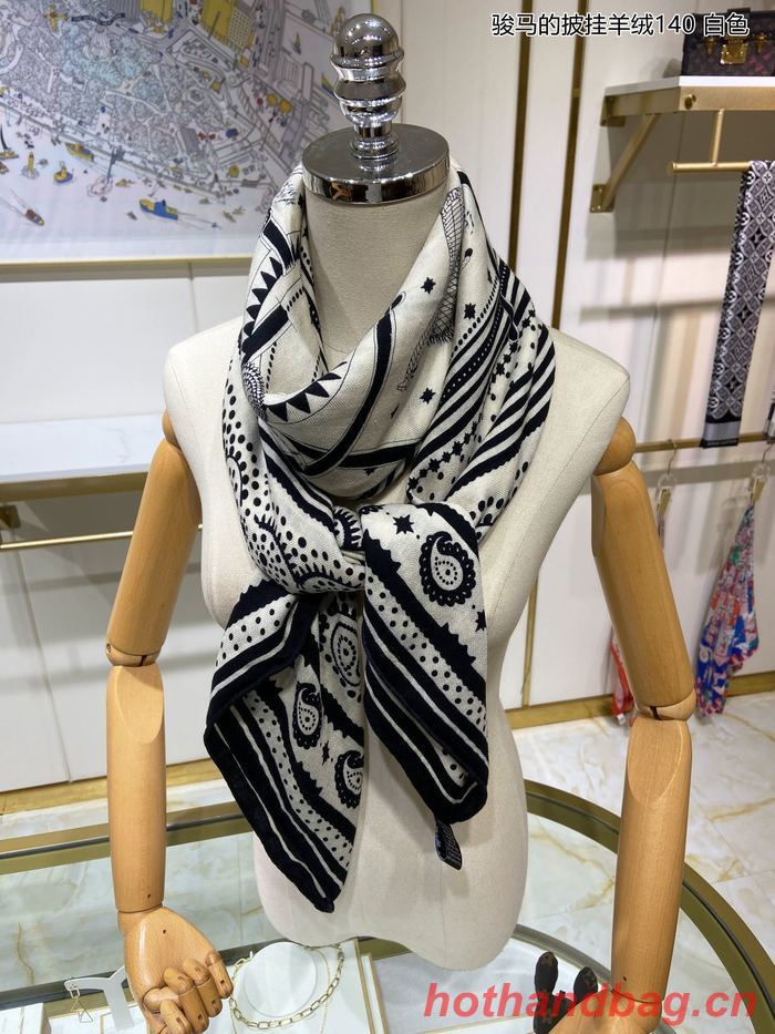 Hermes Scarf HEC00402 Hermes Scarf HEC00402