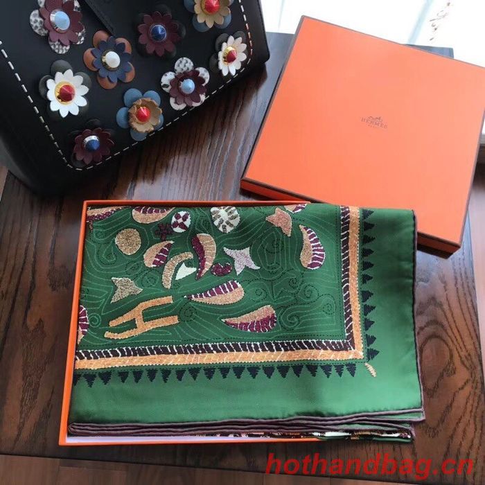 Hermes Scarf HEC00494 Hermes Scarf HEC00494
