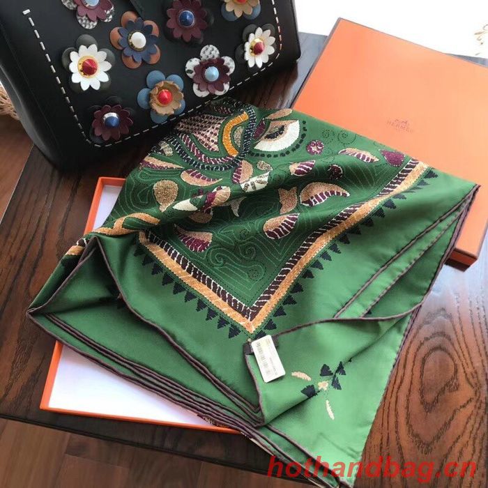 Hermes Scarf HEC00494 Hermes Scarf HEC00494