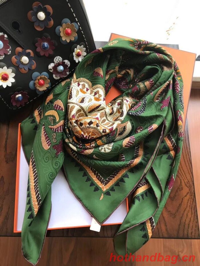 Hermes Scarf HEC00494 Hermes Scarf HEC00494