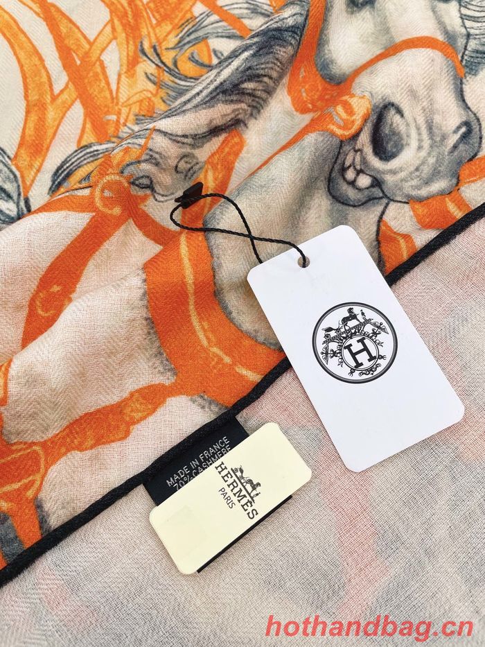 Hermes Scarf HEC00498 Hermes Scarf HEC00498