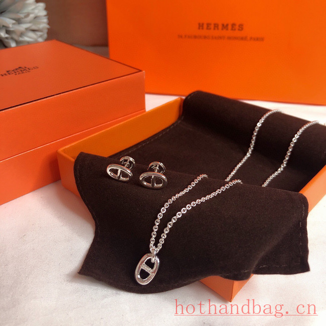 Hermes Necklace CE12132 Hermes Necklace CE12132