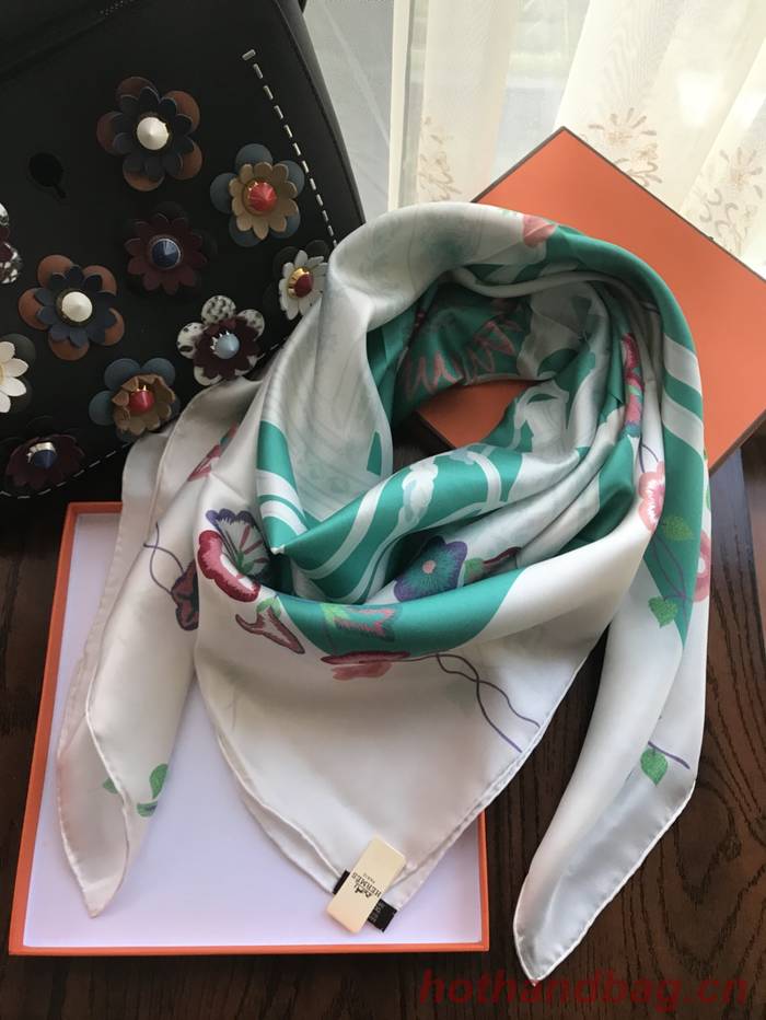 Hermes Scarf HEC00630 Hermes Scarf HEC00630