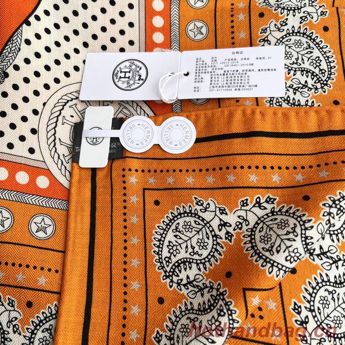Hermes Scarf HEC00740 Hermes Scarf HEC00740