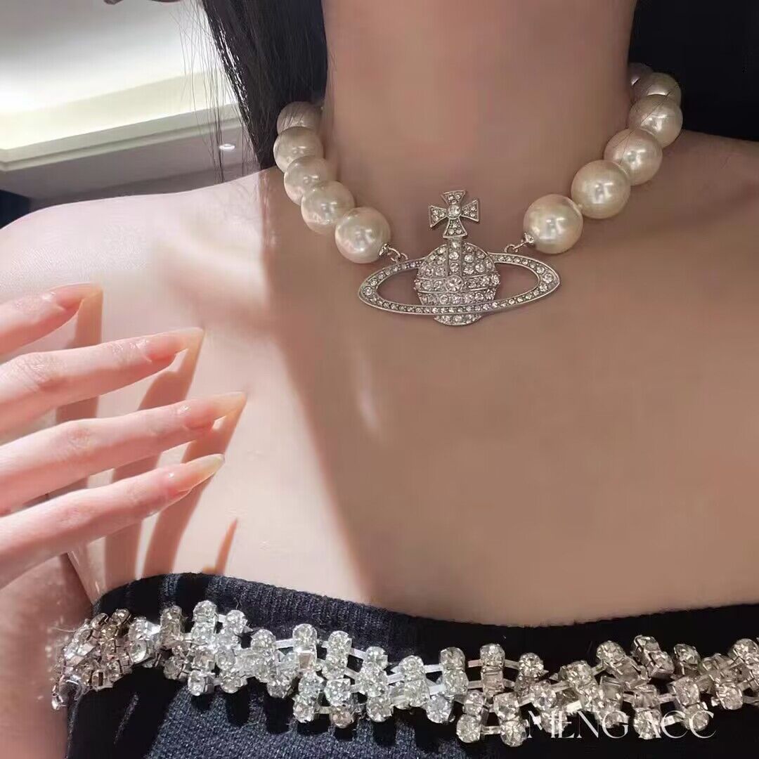 Vivienne Westwood Necklace VW90320 Vivienne Westwood Necklace VW90320