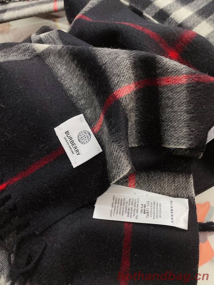 Burberry Scarf BBC00133 Burberry Scarf BBC00133