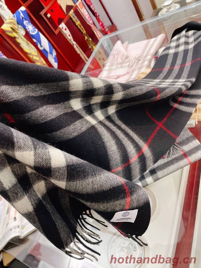 Burberry Scarf BBC00133 Burberry Scarf BBC00133
