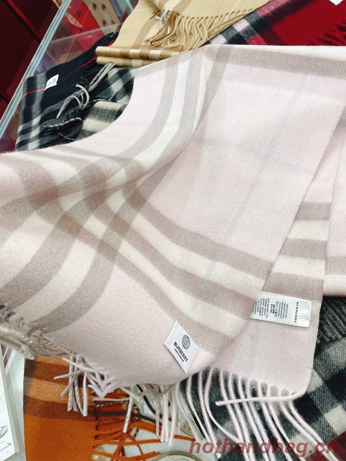 Burberry Scarf BBC00135 Burberry Scarf BBC00135