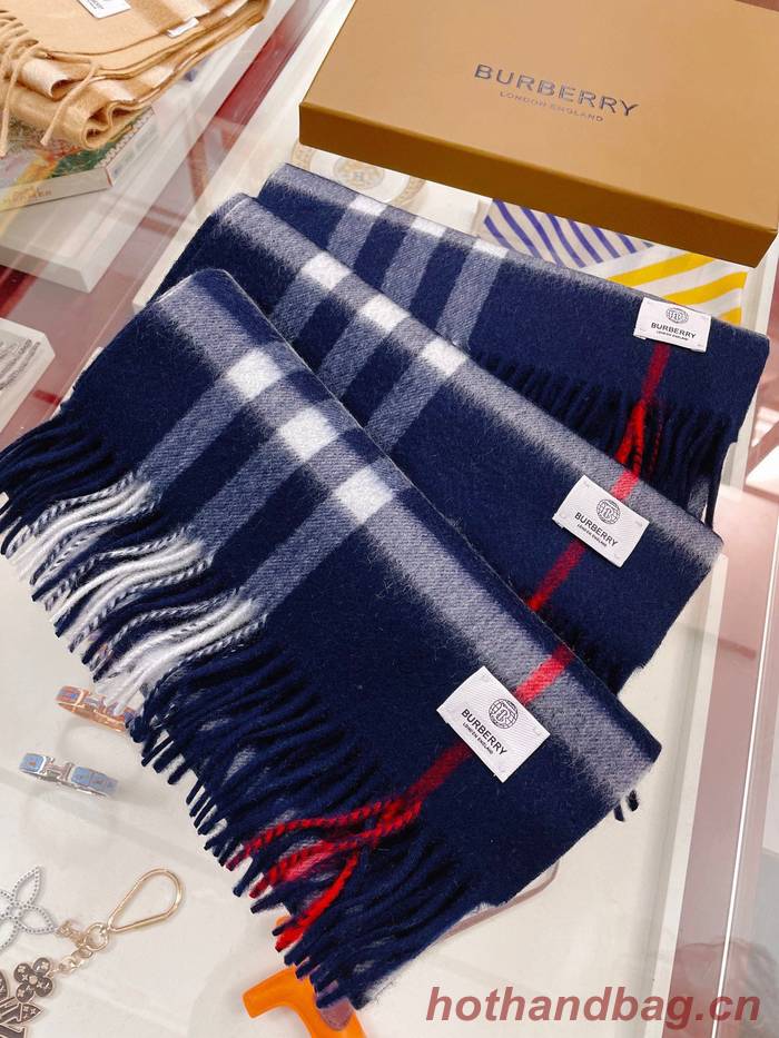 Burberry Scarf BBC00138 Burberry Scarf BBC00138