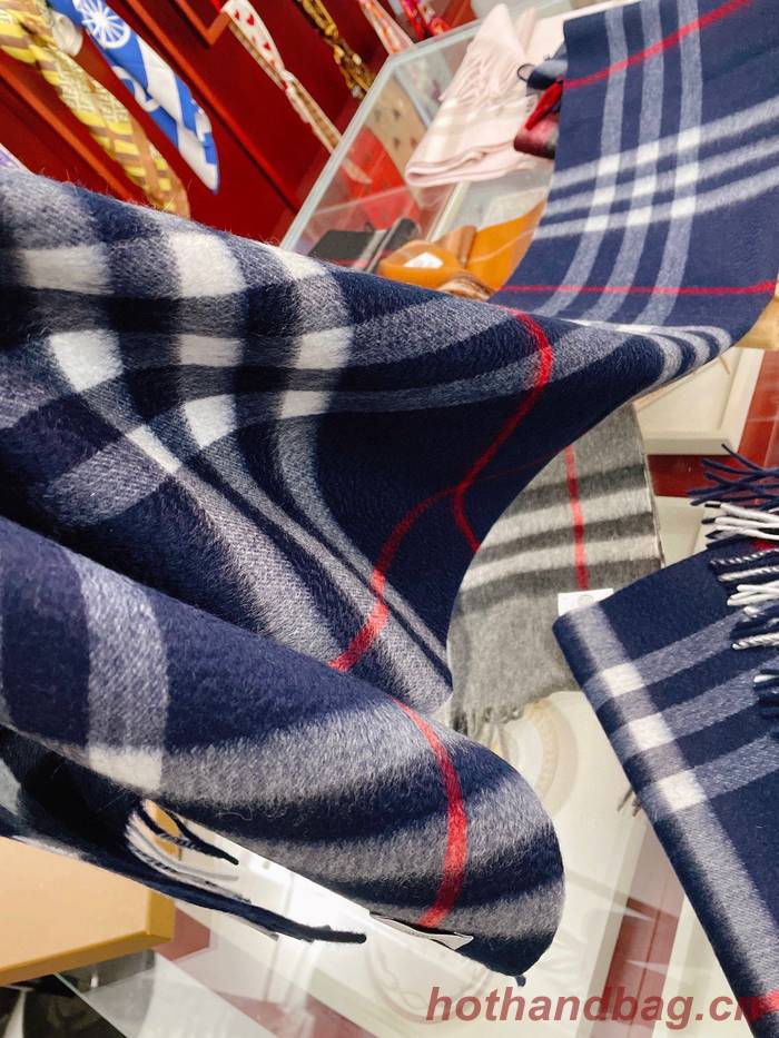 Burberry Scarf BBC00138 Burberry Scarf BBC00138
