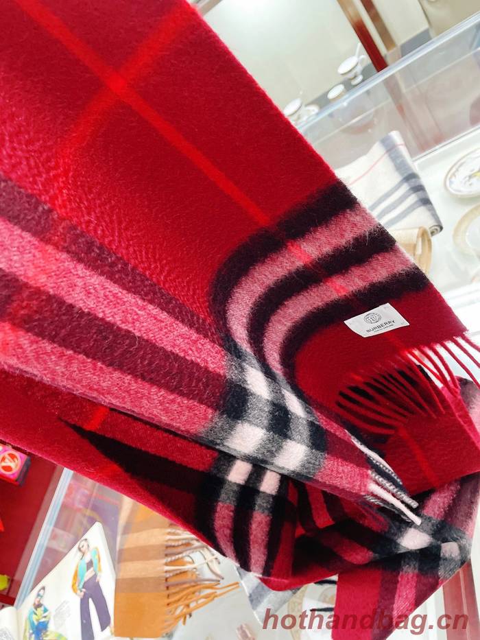 Burberry Scarf BBC00140 Burberry Scarf BBC00140