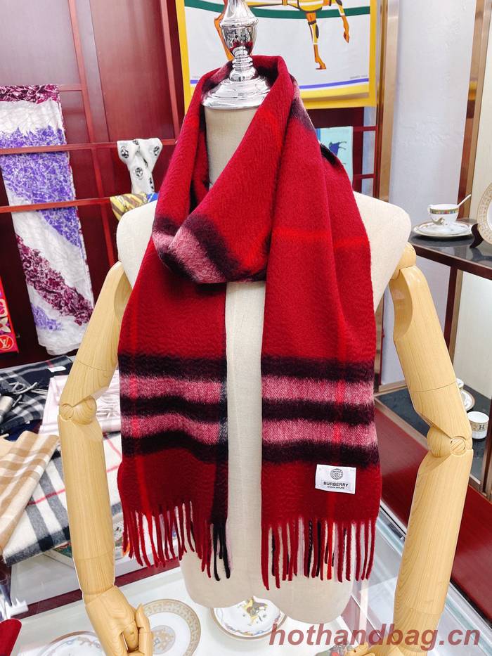 Burberry Scarf BBC00140 Burberry Scarf BBC00140