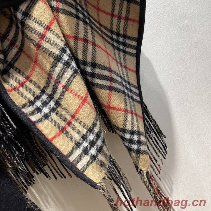 Burberry Cloak BBC00161 Burberry Cloak BBC00161