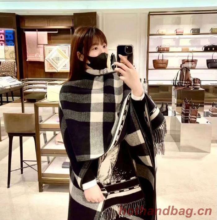 Burberry Cloak BBC00164 Burberry Cloak BBC00164