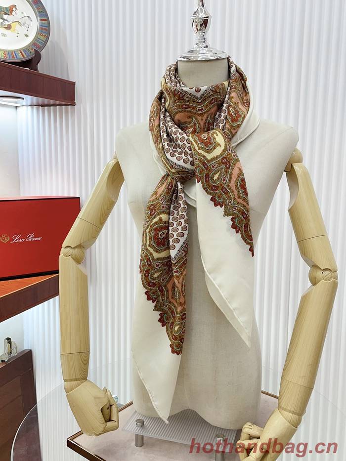 Loro Piana Scarf LPC00022 Loro Piana Scarf LPC00022